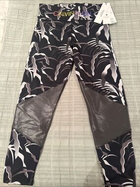 Calvin Klein Performance Black and White Abstract Leggins, New w/tags